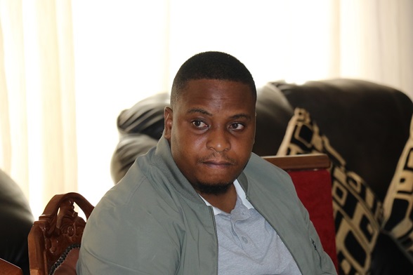 MAYOR INTRODUCES CONTRACTORS TO MOSHATE WA GA-MPHAHLELE